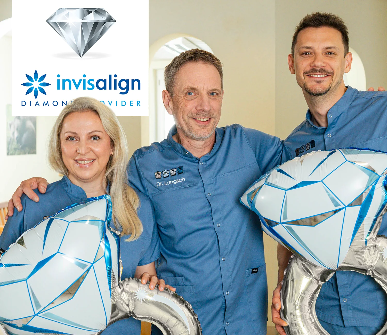 Die Kieferorthopädie docs & bears sind zertifizierte Experten für die Behnadlung von Kindern, Jugendlichen und Erwachsenen mit Invisalign